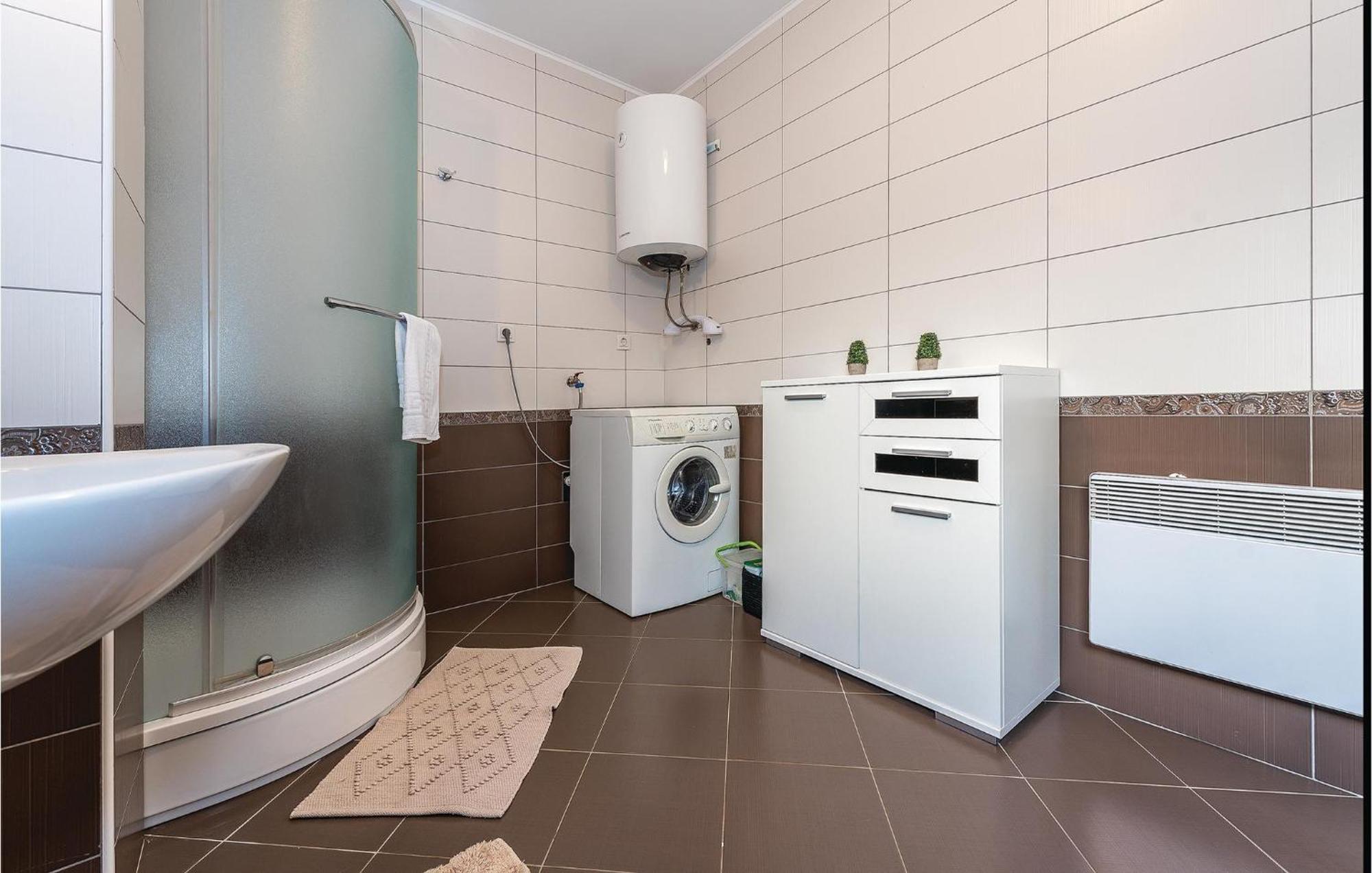 Gorgeous Home In Kijevo With Kitchen Zewnętrze zdjęcie